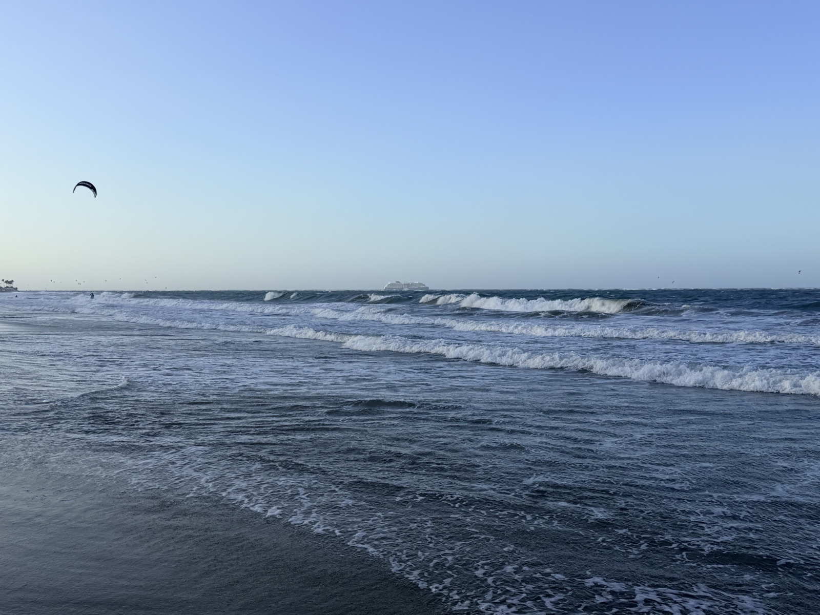 Surf rolling into Cabarete Bay